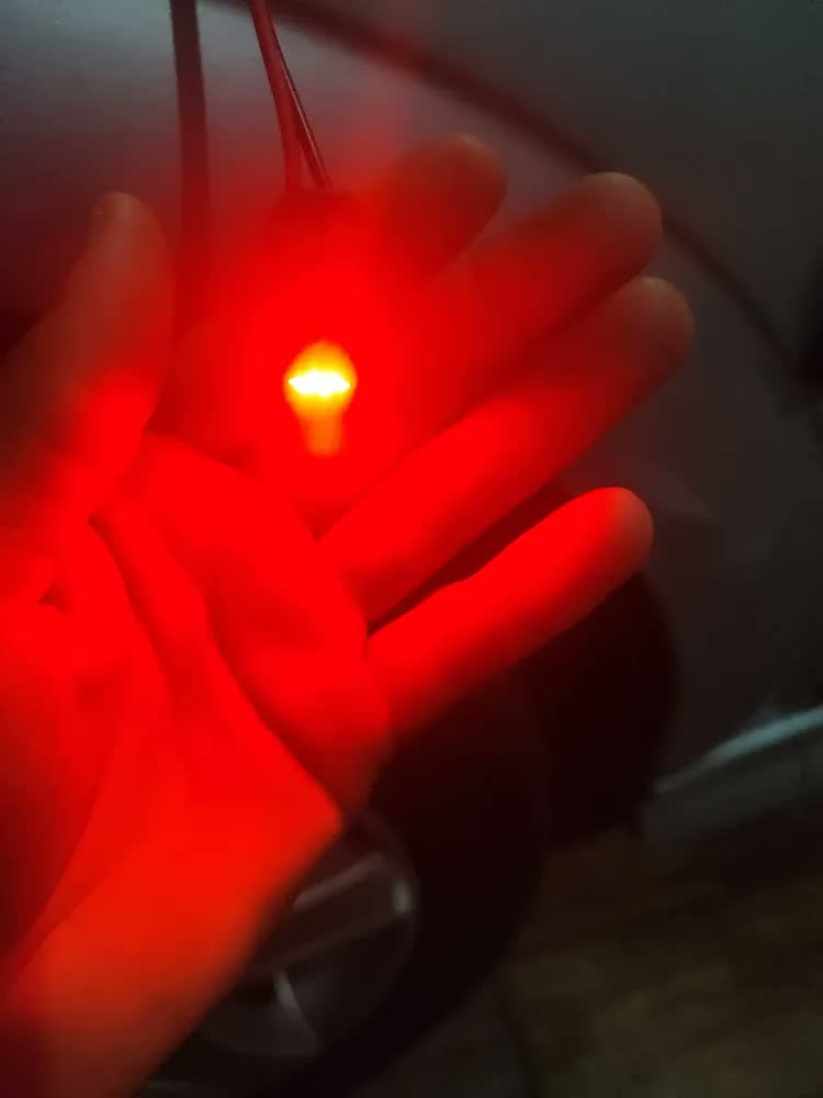 foto de Kit 20 Lampada T10 8 Led Pingo Luz W5w 12v Automotiva