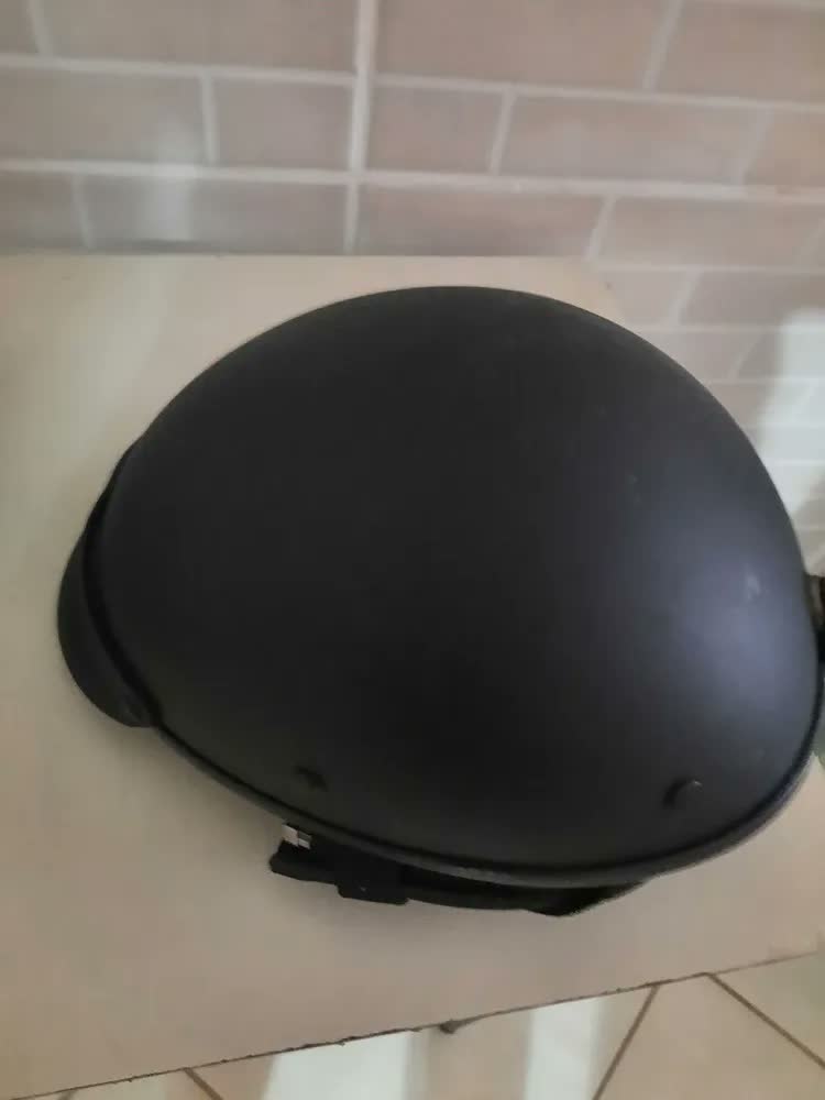 foto de Capacete Aberto Coquinho Vintage Scooter Elétrica Harley 883 Ccc019