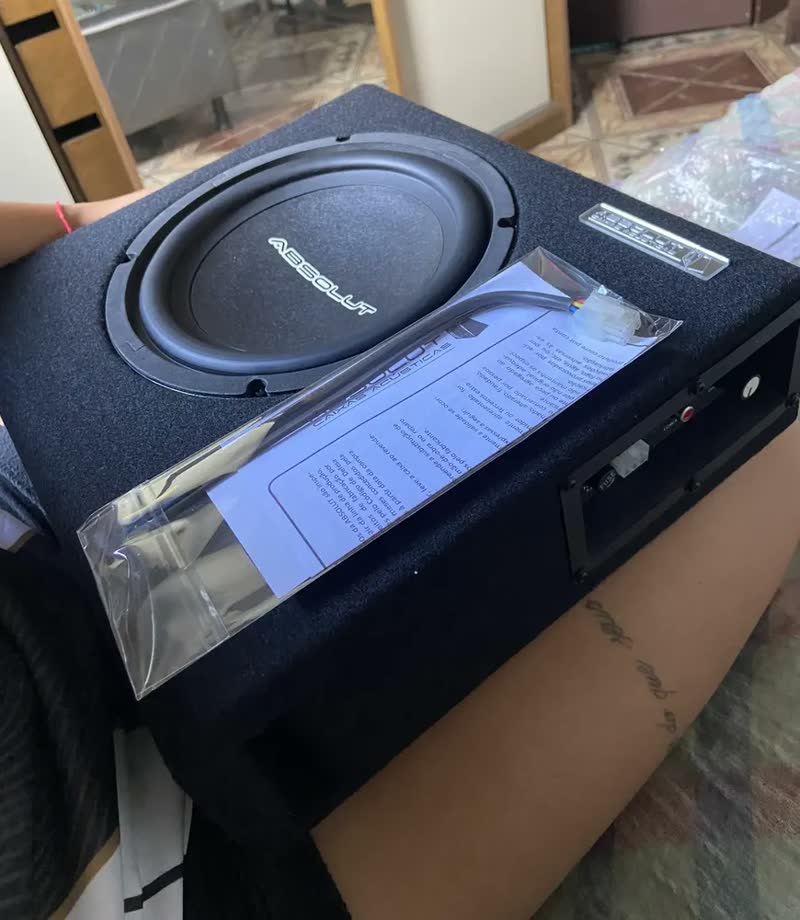 foto de Caixa Mini Slim Subwoofer 8 Pol Amplificada Automotiva
