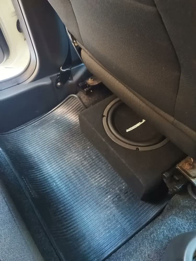foto de Caixa Mini Slim Subwoofer 8 Pol Amplificada Automotiva