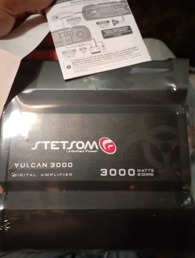 foto de Módulo Amplificador Stetsom Vulcan 3000 Full Range de 3000W RMS e 2 Ohms