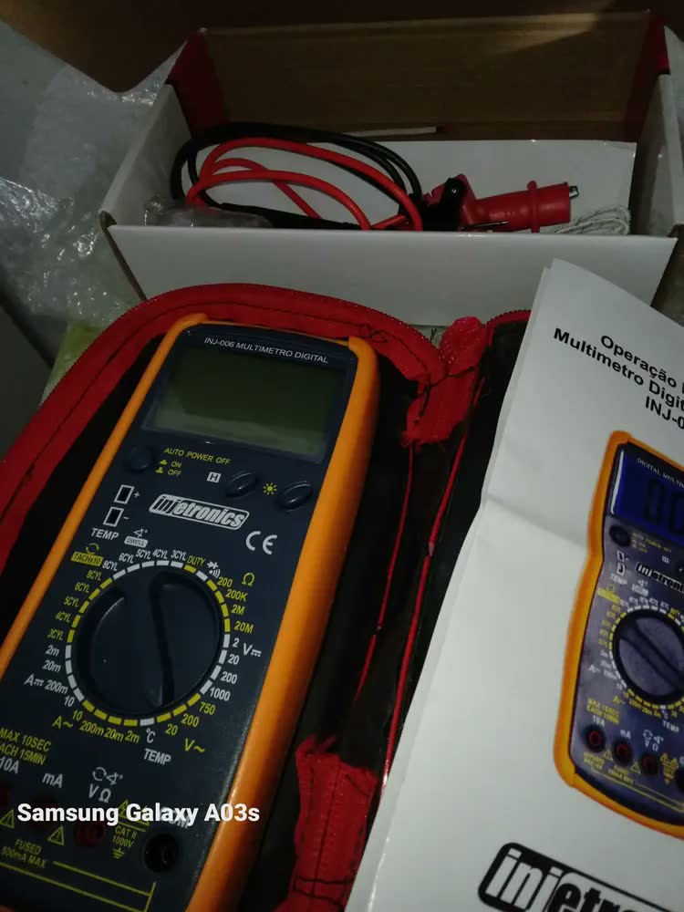 foto de Multimetro Digital Automotivo Injetronics Inj-006