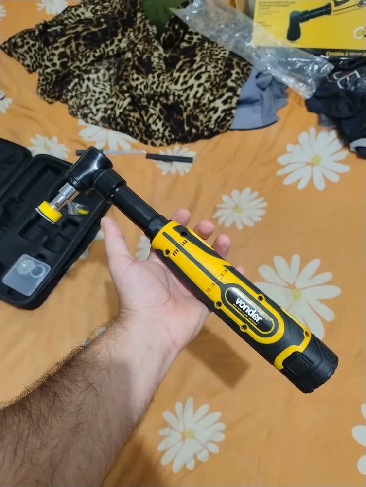 foto de Politriz Mini Automotiva Vonder 2x Baterias Pmv120