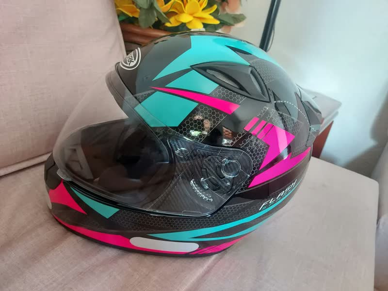 foto de Capacete Moto Ebf New Spark Black Edition Fechado Fosco +