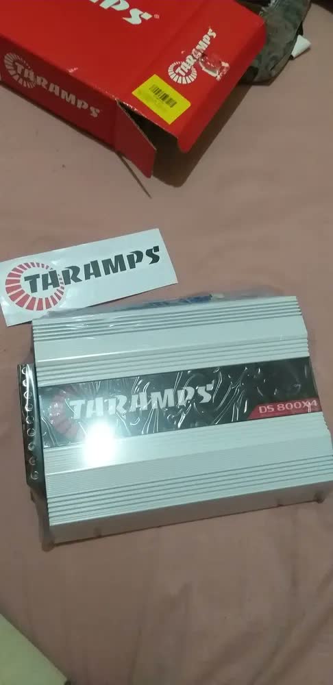 foto de Módulo Amplificador Taramps DS 800X4 800W RMS para Som Automotivo de 4 Canais e 2 Ohms