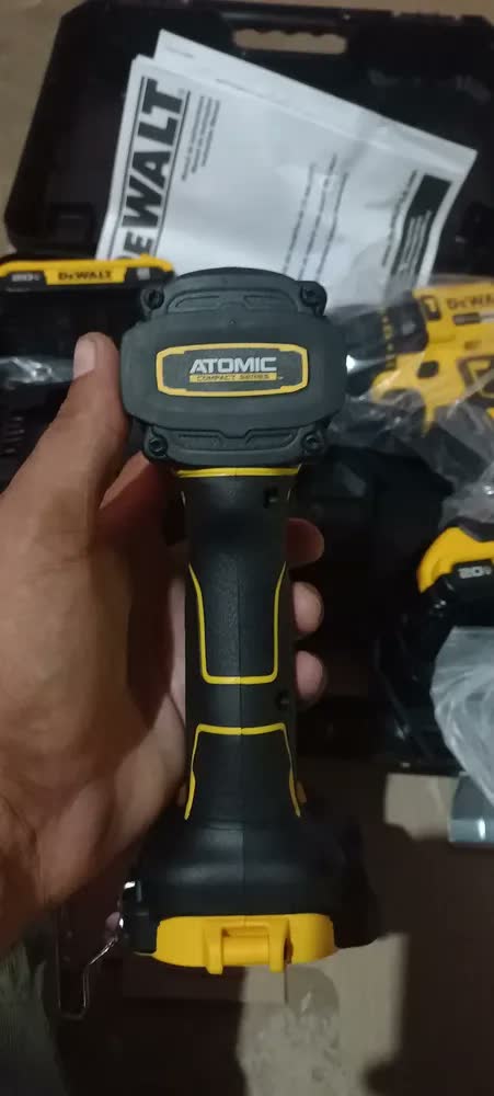 foto de Parafusadeira de Impacto Sem Fio 1/4
