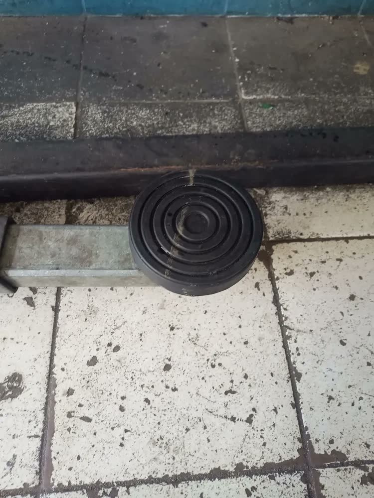 foto de Sapata Redonda para Elevador Automotivo 120mm com Encaixe G Rehder