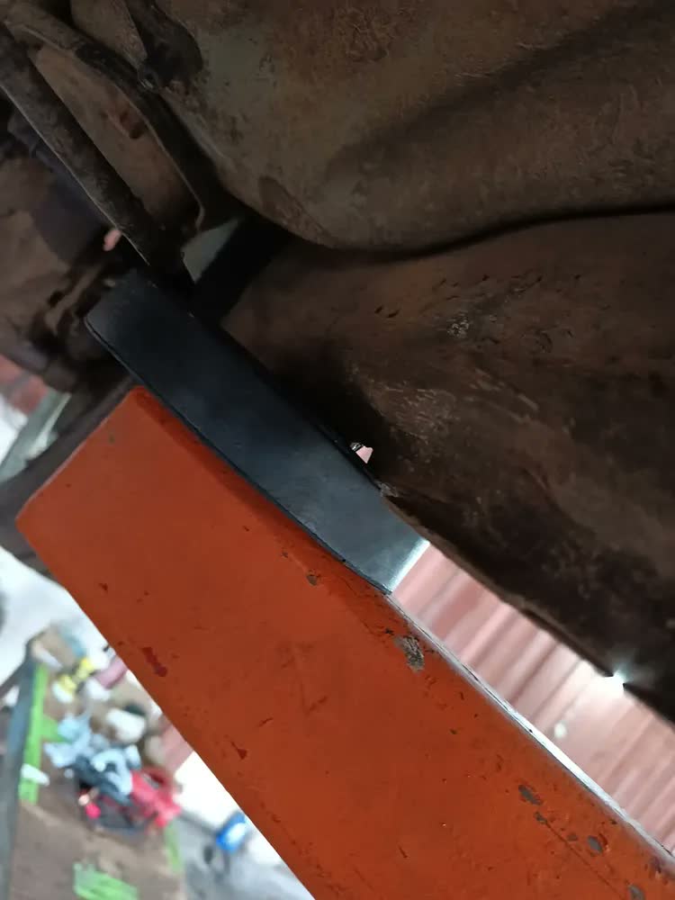 foto de Sapata Redonda para Elevador Automotivo 120mm com Encaixe G Rehder