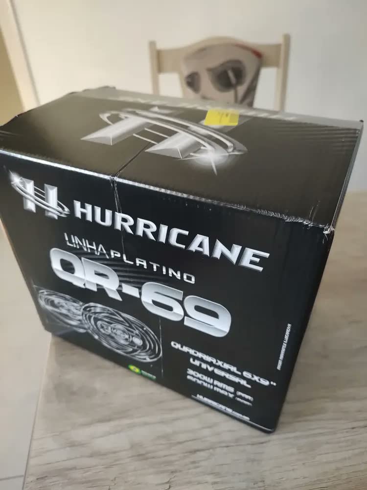 foto de Alto-Falantes Quadriaxial 6x9 Hurricane QR69 300W 4 Ohms Carro