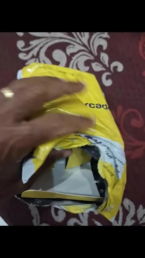 foto de Suporte Celular Garras Para Carro Ventosa Articulado Painel