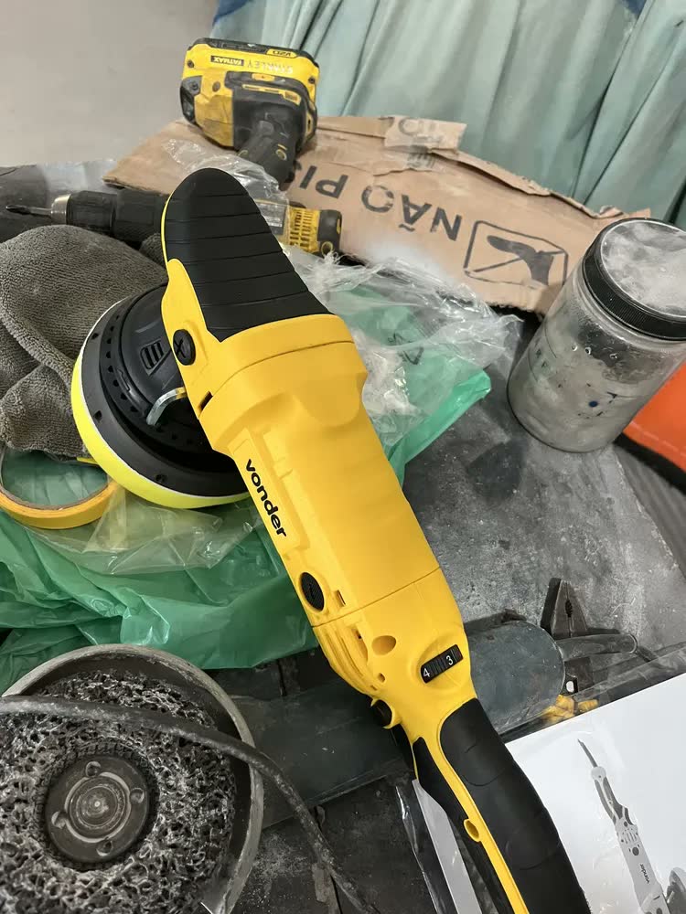foto de Politriz Roto-orbital 6 900w Prv 906 Partida Suave Vonder cor amarelo