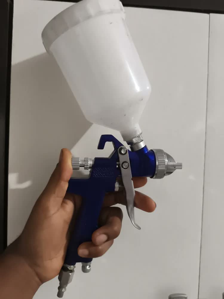foto de Pistola De Pintura Hvlp 827 Bico 1.4mm Kit Com 3 Wwsoldas Cor Azul Não se aplica