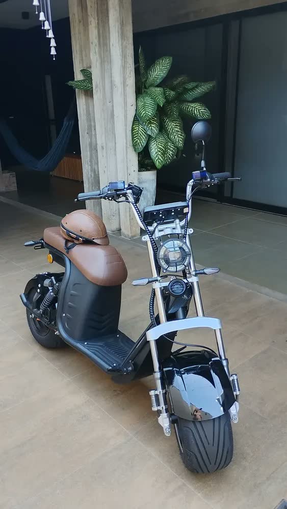 foto de Capacete Bike Ciclismo Moto Scooter Elétrica Unissex Adulto