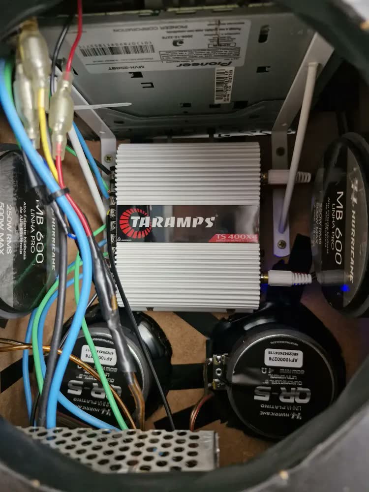 foto de Par Alto Falante Hurricane Quadriaxia 5 Polegada Qr5 160wrms Cor Foto