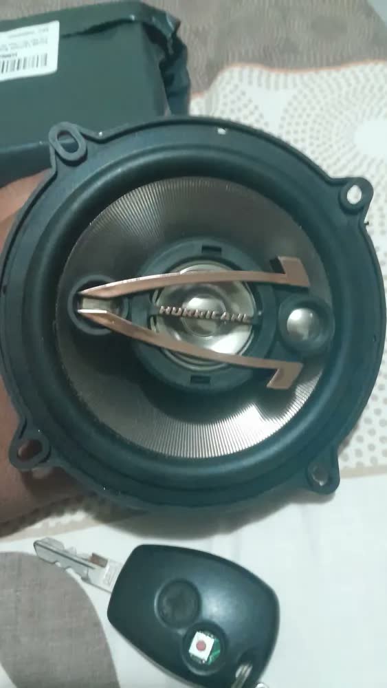 foto de Par Alto Falante Hurricane Quadriaxia 5 Polegada Qr5 160wrms Cor Foto