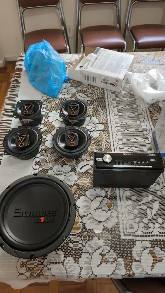 foto de Subwoofer Bomber 8 Pol B-one 200w Rms 4 Ohms Alto Falante
