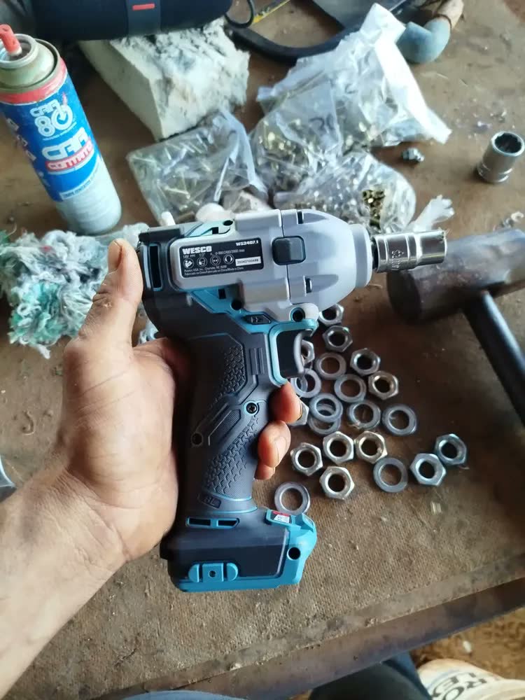 foto de Chave De Impacto Brushless 1/2 350 Nm 18v Ws2407 Wesco