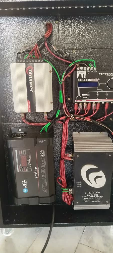 foto de Modulo Taramps Ts 800 Rms Ts800x4 2 Ohms Amplificador 800w Entrada Rca E Fio T800 4 Canais Som Automotivo