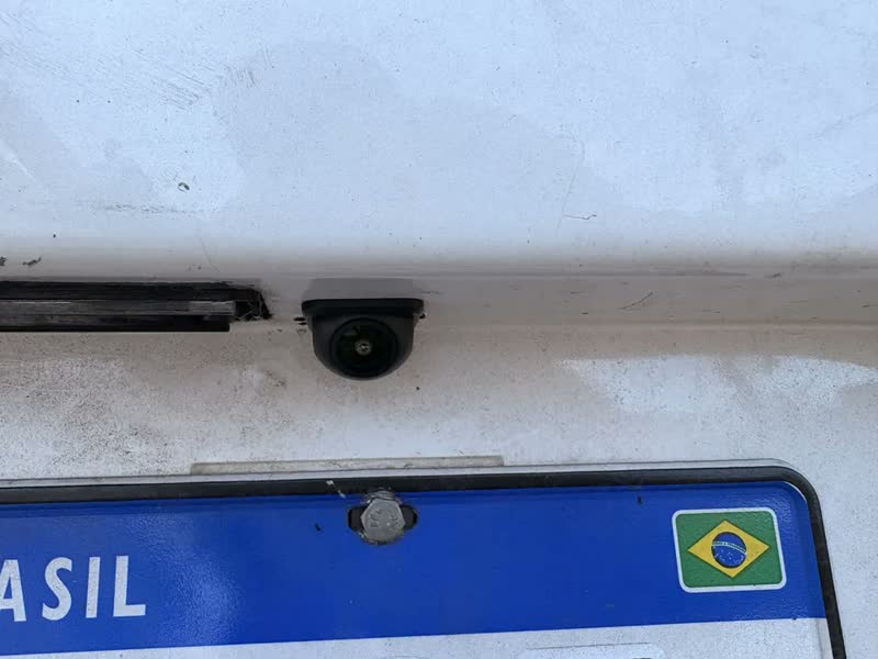 foto de Câmera de Ré Tartaruga H-Tech CR540 Ângulo 160° Resolução 1080p À Prova D'água