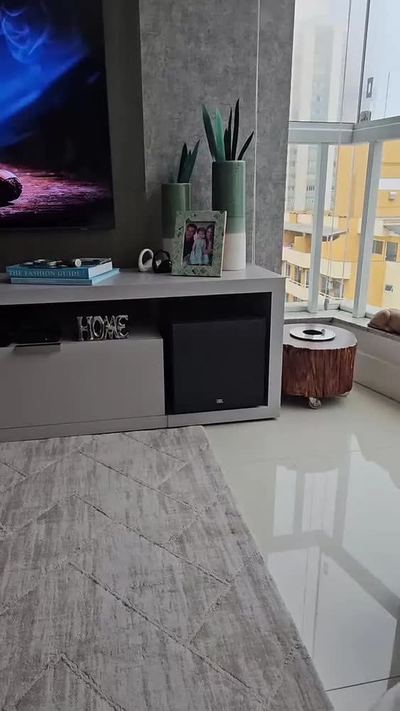 foto de Subwoofer 150w Ativo 10 Jbl Stage 200p Bivolt Preto