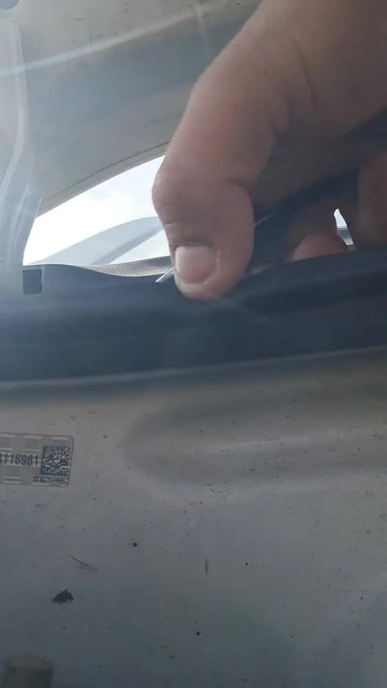 foto de Arrancador de Bateria Portátil AstroAI 1500A,Auxiliar Partida Bateria,suporte carregador carro eletrico,carregador carro eletrico,Inteligente Emergência Portátil Veicular Para Carros e Motores