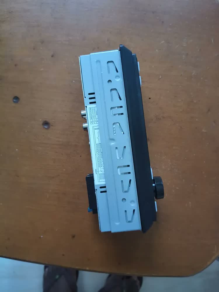 foto de Rádio Som Automotivo MP3 Player N3Tech 1 Din FM 30W Carro BT Viva Voz Controle Remoto Entrada Pen Drive Universal AutoRadio