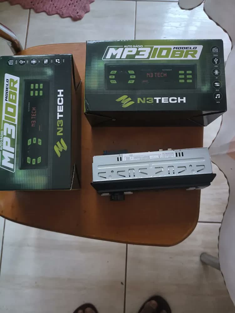 foto de Rádio Som Automotivo MP3 Player N3Tech 1 Din FM 30W Carro BT Viva Voz Controle Remoto Entrada Pen Drive Universal AutoRadio