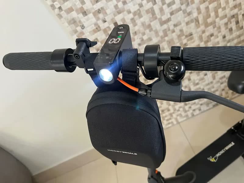 foto de Honeywhale M2 Max-b Patinete Eletrico Adulto, 500w Scooter Eletrica Com Motor(MAX), 32 Km Autonomia, 32 Km/h Velocidade Máxima , Honey Whale Patinete Elétrico Dobrável Com APP Bluetooth