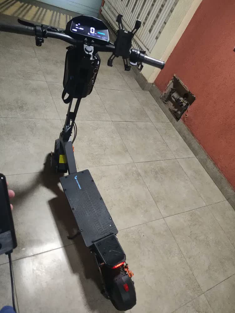 foto de Honeywhale H4 Patinete Elétrico Adulto, 2400w Scooter Eletrica, Honey Whale Patinete Juvenil Portátil E Dobrável, 75 Km De Autonomia, Velocidade Máxima De 70 Km/h (20.8ah 60v), Cor Cinza-escuro