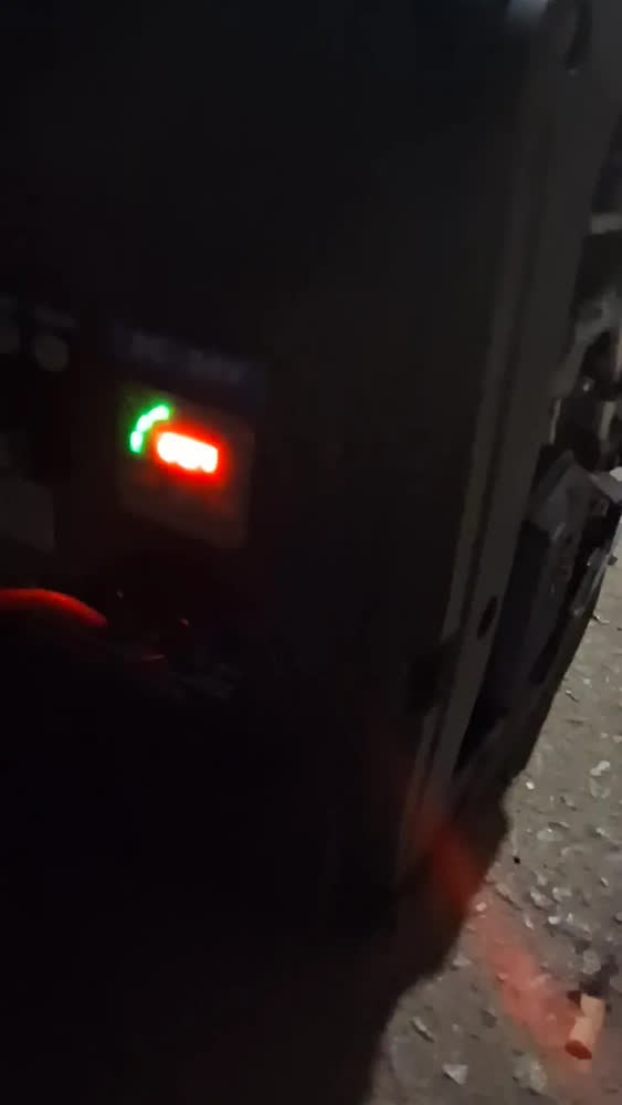 foto de Gerador Automotivo De Energia 24v 2000w Portatil Caminhão van motorhome
