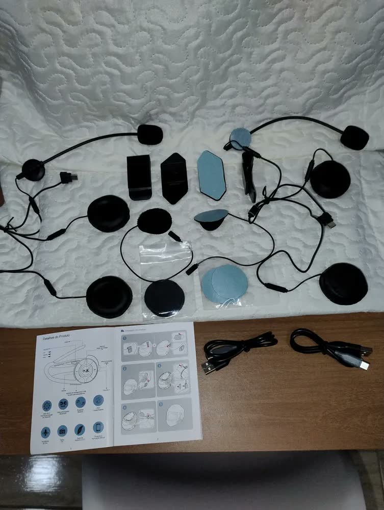 foto de Intercomunicador Bluetooth Lookearth Q8 Para Moto, Kit 2 Unidades Com Mesh, Rádio FM e IP67