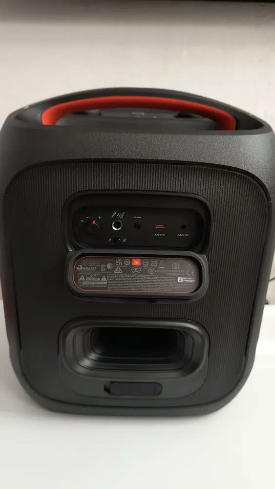foto de Alto-falante Jbl Partybox Encore Essential 2 Party preto