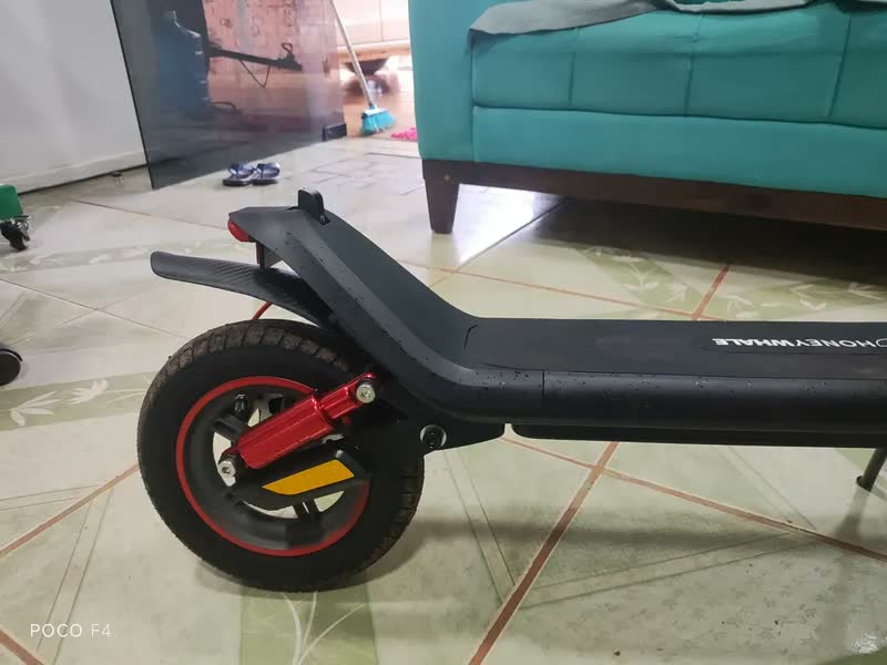foto de HONEYWHALE M1 MAX Patinete Elétrico Adulto, 500W-32KM/H-22KM-120KG, Scooter-Eletrica-Velocidade-Juvenil-Dobrável-Autonomia-de-Aplicativo-Bluetooth-Carge-Honey Whale, Suspensão Dianteira e Traseira