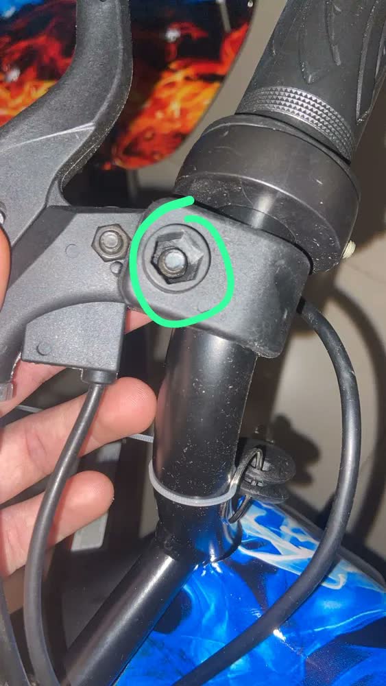 foto de Triciclo Elétrico Drift Com Led 3 Velocidades 250w Bluetooth