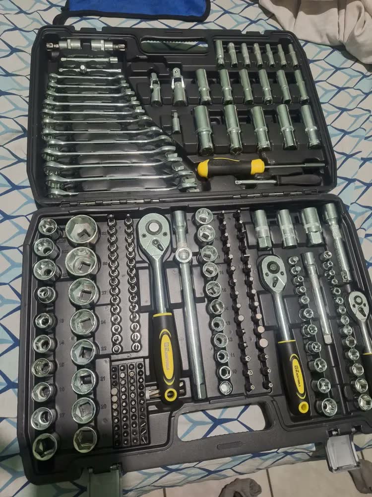 foto de Jogo Soquetes Catracas Ferramentas Kit Chave 216 Peças Completa Oficina Master Maleta Tkf216 The Black Tools