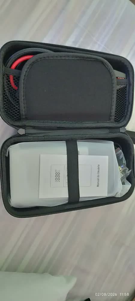 foto de Vigomot Auxiliar Partida Bateria Veicular Portátil Com Compressor Ar Emergência, Inflação Rápida 150psi, Power Bank 10000mah, Com Bolsa De Transporte