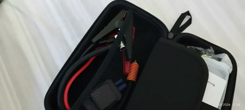 foto de Vigomot Auxiliar Partida Bateria Veicular Portátil Com Compressor Ar Emergência, Inflação Rápida 150psi, Power Bank 10000mah, Com Bolsa De Transporte