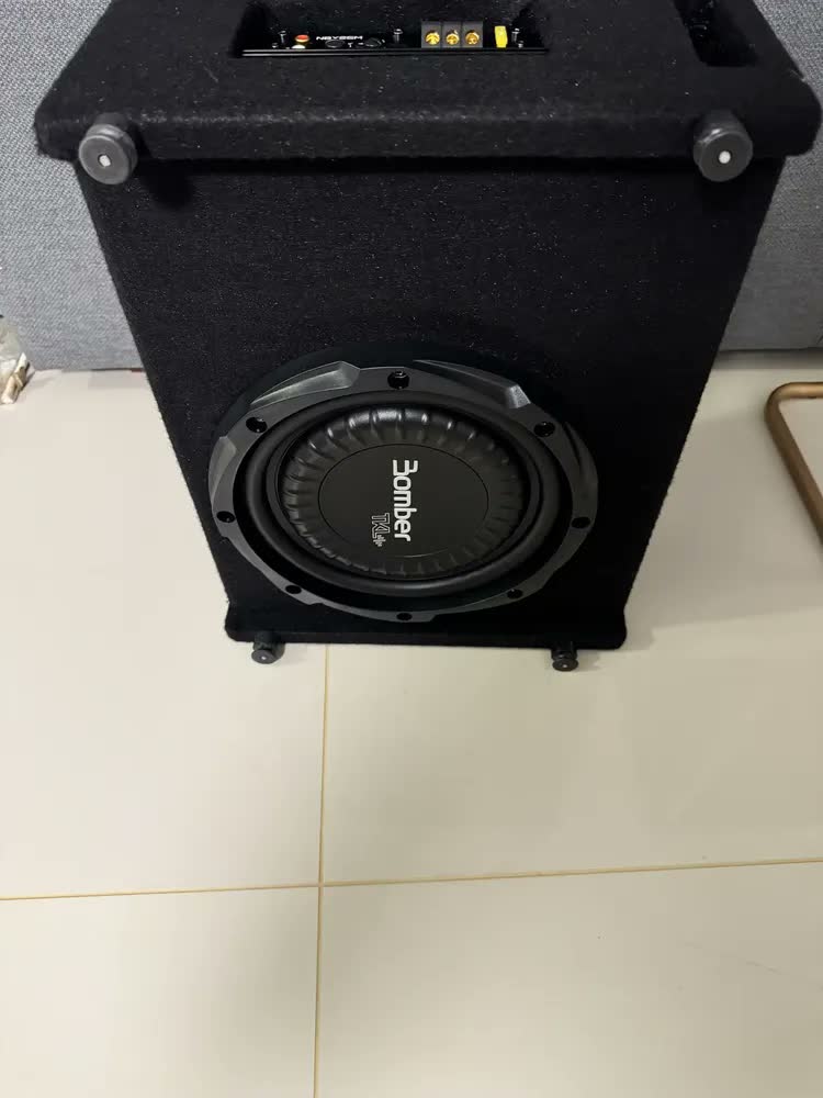 foto de Subwoofer Bomber Slim Tkl 10 Polegadas 400w Rms 4 Ohms Preto
