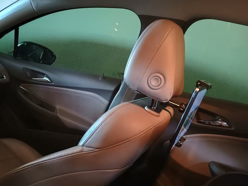 foto de Suporte Veicular Para Encosto Do Banco Traseiro Cabeça 360 Graus Carro Para Tablet iPad Celular Viagens Longas Criança Assistir Compatível iPhone Samsung Xiaomi Poco Motorola Cor Preto Ice Coorel