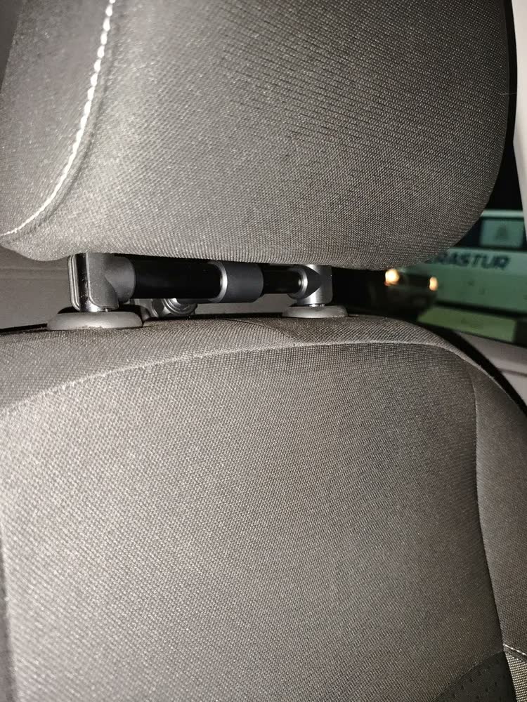 foto de Suporte Veicular Para Encosto Do Banco Traseiro Cabeça 360 Graus Carro Para Tablet iPad Celular Viagens Longas Criança Assistir Compatível iPhone Samsung Xiaomi Poco Motorola Cor Preto Ice Coorel