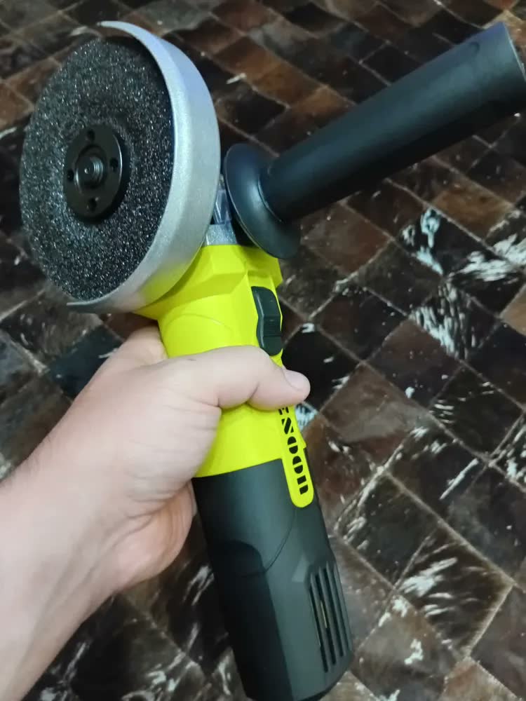 foto de Esmerilhadeira Angular Profissional 1100w Reais Motor De Cobre 115mm Com Protetor Punho Auxiliar E Trava De Eixo Kit Completo 220v Desoon