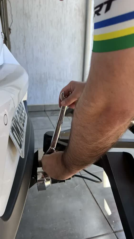 foto de Chave Combinada Catraca 19mm Chrome Vanadium Profissional Cr-V Reversível Oficina Mecânica Automotiva Ferramenta Manual Aço Cromo Vanádio Manutenção Industrial Mecânico Reparo Desmontagem Montagem