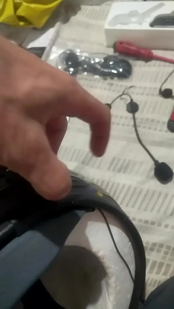 foto de Par Intercomunicador V6 Plus Para Capacete Moto 1200m Sem Fio Fone De Ouvido Bluetooth Suporta 6 Riders