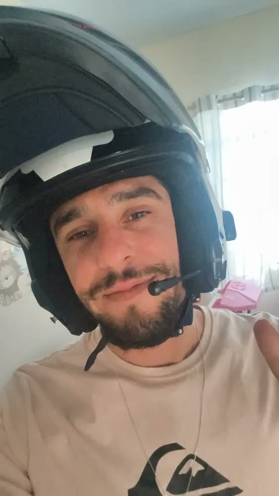 foto de Intercomunicador V6 Plus Para Capacete Moto 1200m Bluetooth Sem Fio À Prova D'água