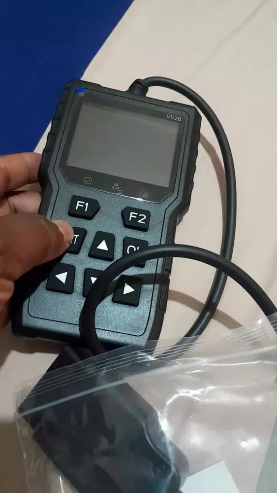 foto de Scanner Automotivo Obd2 V526 Diagnóstico Auto Profissional Acessorios Para Veiculos  Ferramentas Para Veiculos  Escaneio  Scanners
