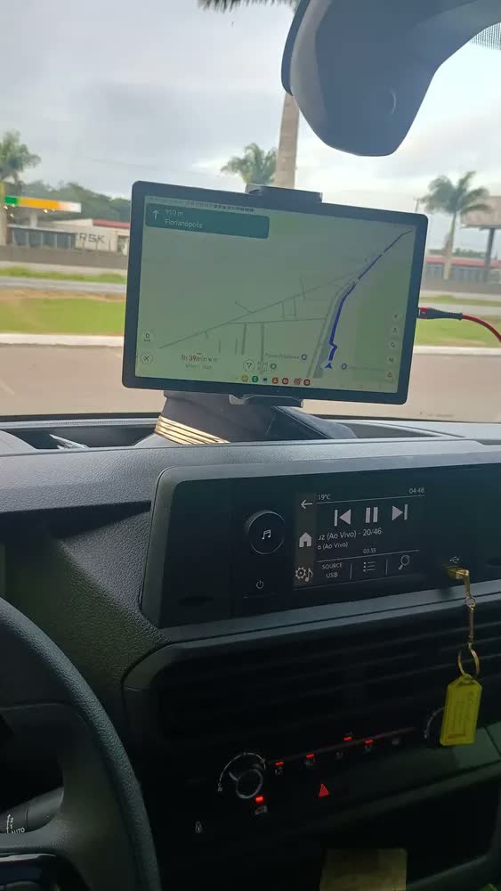foto de Suporte Veicular Carro Tablet iPad Tela 7 A 11 P' Ventosa Gps Apoio Veículo Localização