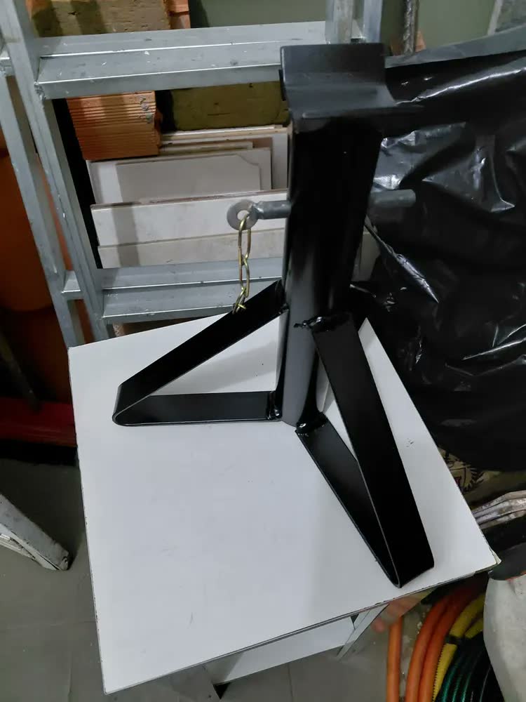 foto de Cavalete Automotivo Para Carros 2 Toneladas Apoio Reforçado